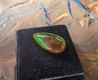 Lightning Ridge Black Opal - 2.3ct - Gem Cut - Great White Bullion